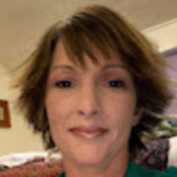 Meet your Posher, Kim - Picture 1 of 1